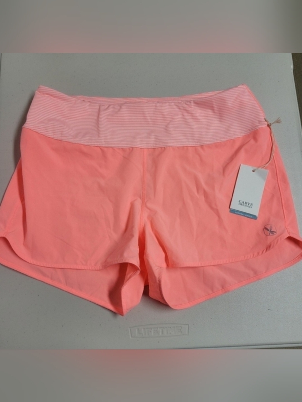 Carve Desingns NWT Borneo Shorts Newport Color Size Large.